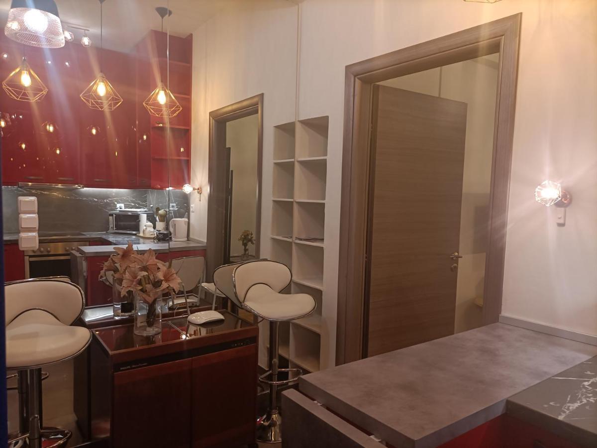 Elegant Apartment Atene Esterno foto